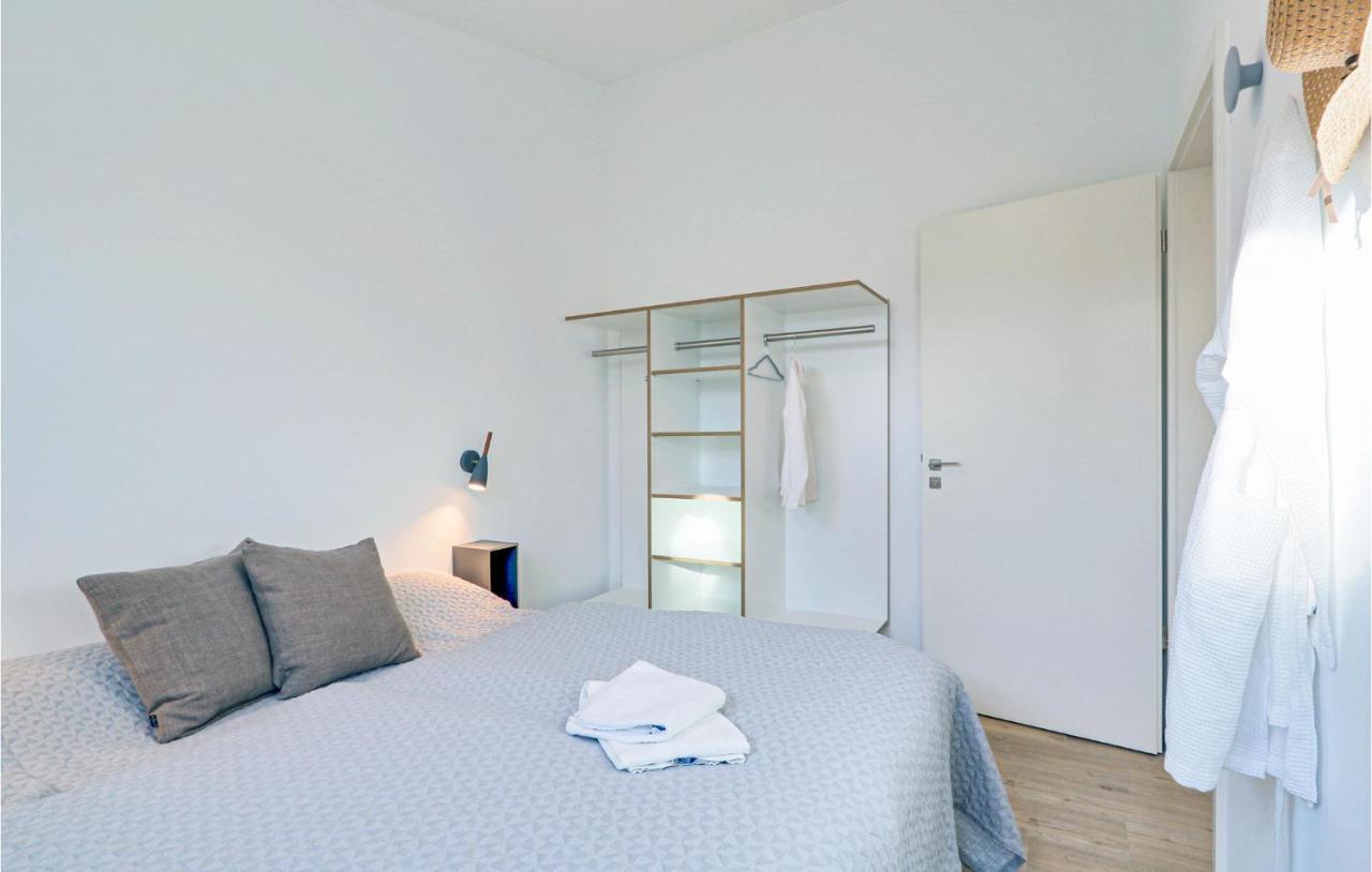 3 Bedroom Awesome Home In Lembruch-Duemmer See Bagian luar foto